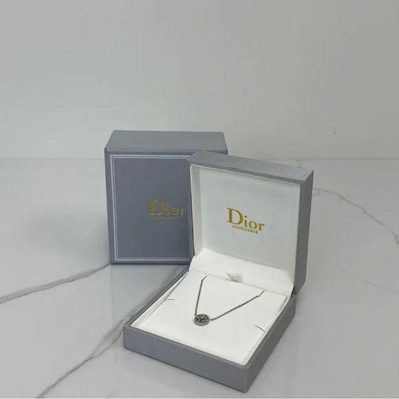 Christian Dior Rose Des Vents Necklace - Picture 3 of 6